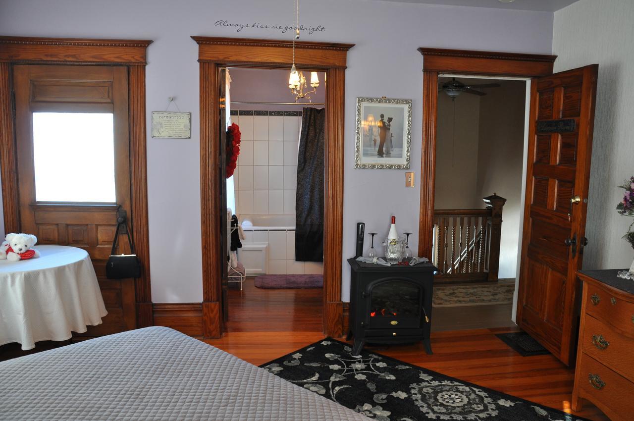 Garden Gate Bed & Breakfast Sturgeon Bay Exterior photo